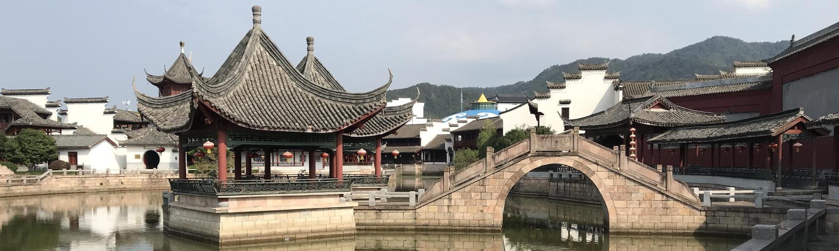 横店后明有算命的(横店后明村算命地址)-第2张图片-周易占卜网 - 免费算命_生辰八字算命_八字合婚姻