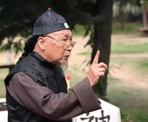 算命记载(东斋记事记载算命) (2)-第2张图片-周易占卜网 - 免费算命_生辰八字算命_八字合婚姻
