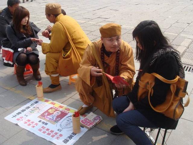 诸葛亮测字算命诸葛亮测字算命(诸葛亮测字诸葛-第1张图片-周易占卜网 - 免费算命_生辰八字算命_八字合婚姻
