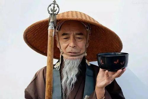 义县前有个算命的特别准-第2张图片-周易占卜网 - 免费算命_生辰八字算命_八字合婚姻