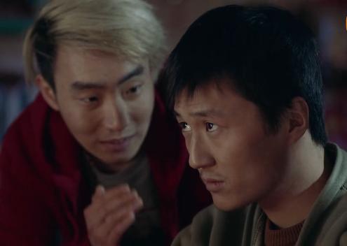 大傻算命会被揍-第2张图片-周易占卜网 - 免费算命_生辰八字算命_八字合婚姻