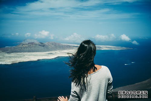 男生暗示想追你的表现,男人什么行为是在追你-第3张图片-周易占卜网 - 免费算命_生辰八字算命_八字合婚姻