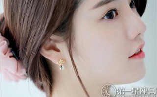 看耳朵长相算命(耳朵后面有眼 算命)